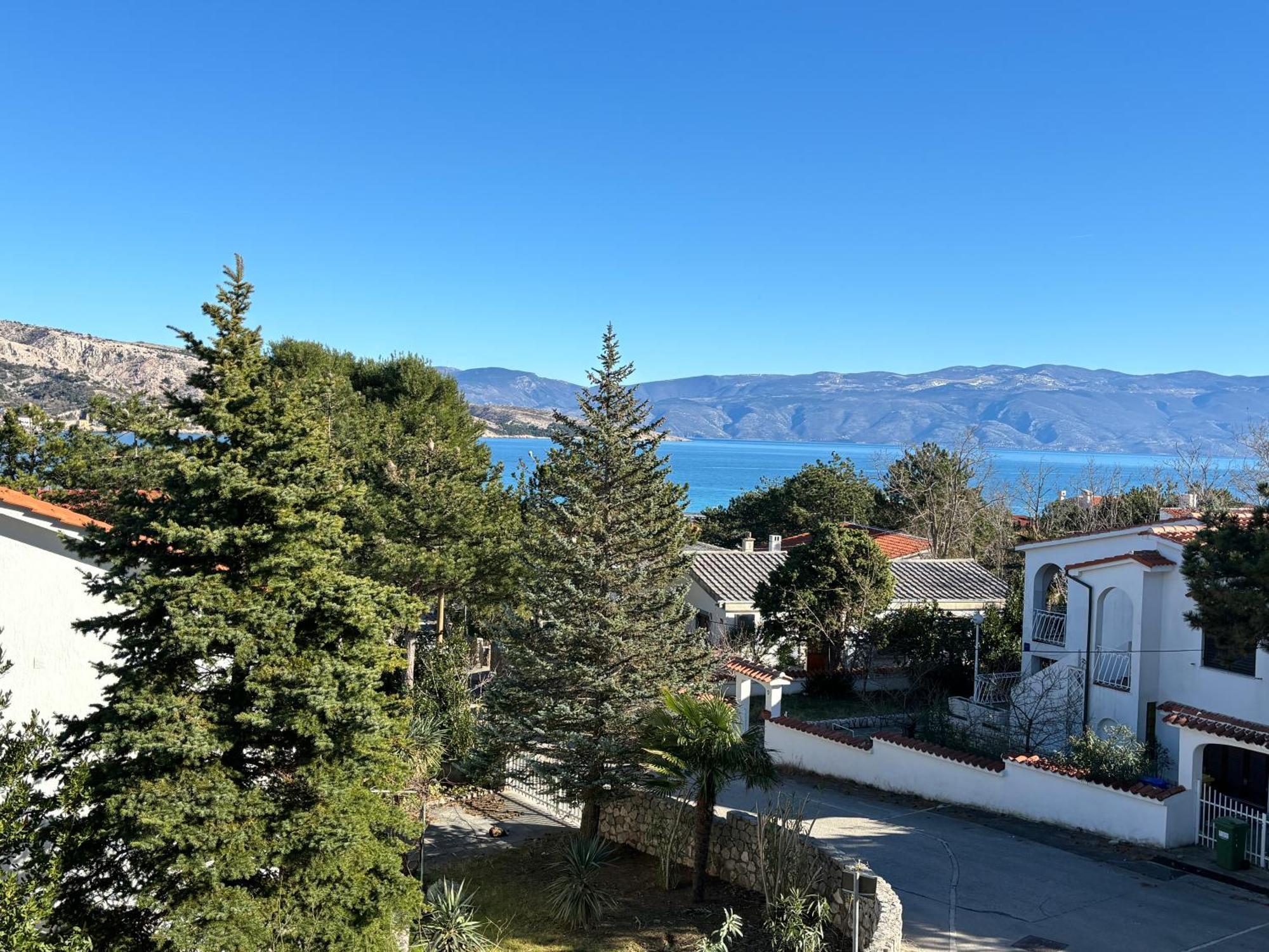 Apartments Amore Baška Exteriör bild