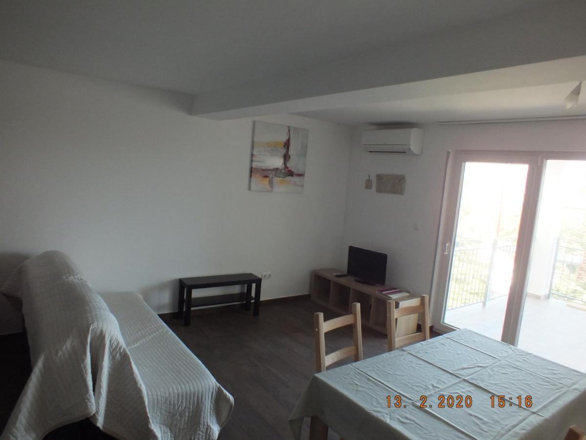 Apartments Amore Baška Exteriör bild